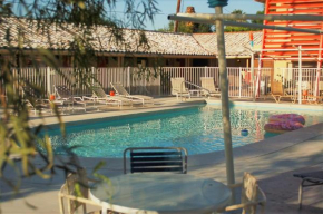 Отель Aloha Hotel Palm Springs  Палм-Спрингс
